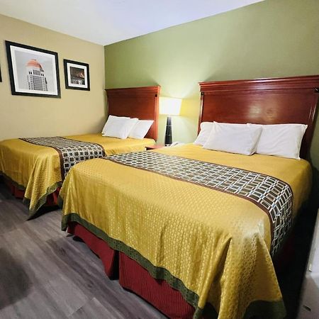 Deluxe Inn & Suites By Oyo Miami Ok Екстериор снимка