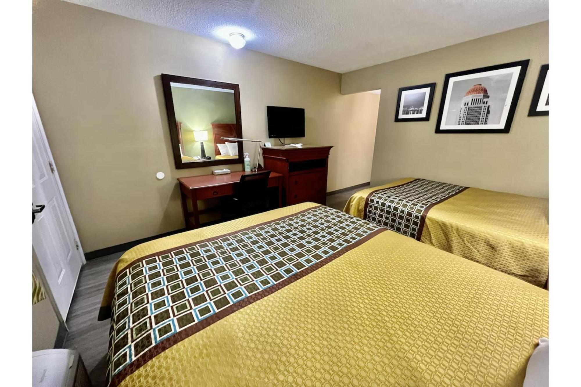 Deluxe Inn & Suites By Oyo Miami Ok Екстериор снимка