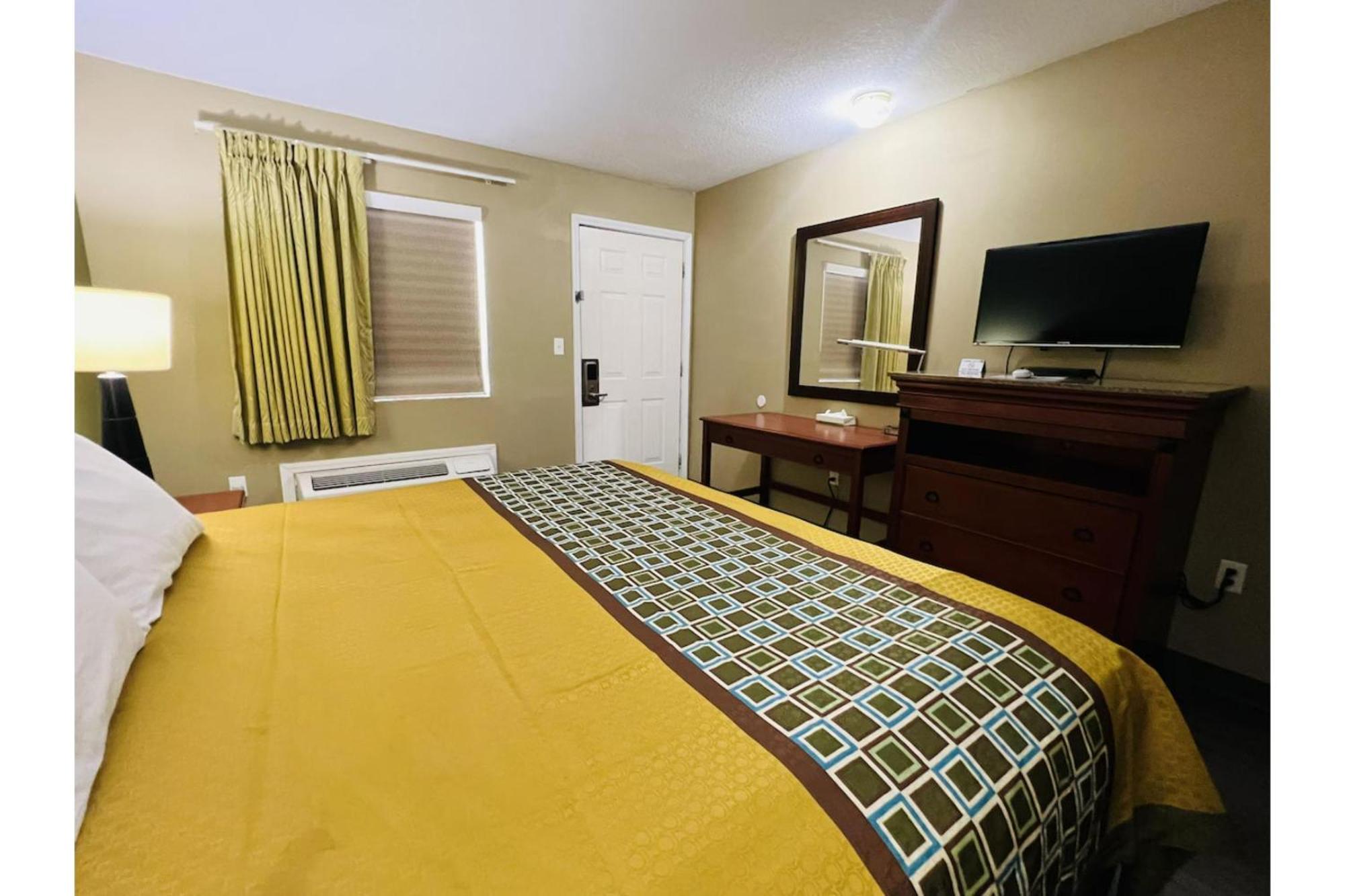 Deluxe Inn & Suites By Oyo Miami Ok Екстериор снимка
