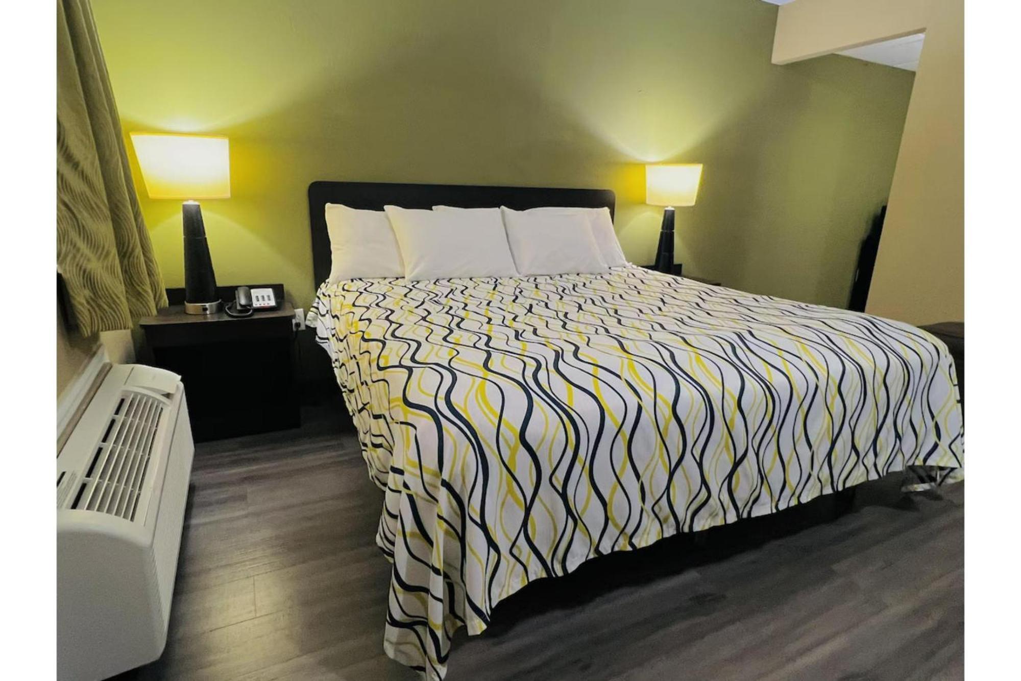 Deluxe Inn & Suites By Oyo Miami Ok Екстериор снимка